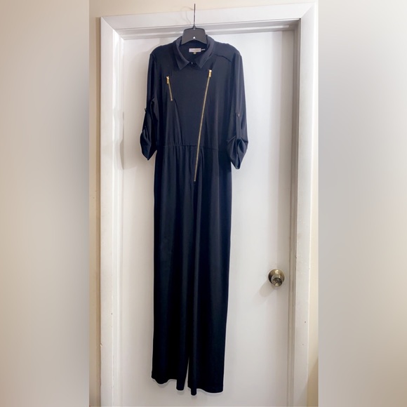 NWOT Calvin Klein Women's Black Jumpsuit (belt is not included) Fit L/XL - Picture 2 of 5